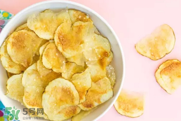 微波爐和烤箱哪個(gè)實(shí)用？微波爐與光波爐有什么區(qū)別