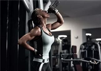 肌酸會增重嗎？肌酸會讓人水腫嗎？