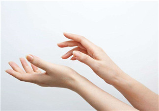 甲周倒刺怎么辦？手部角質(zhì)厚怎么辦？