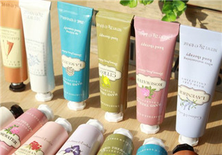 護手霜分類 你適合涂哪種護手霜？