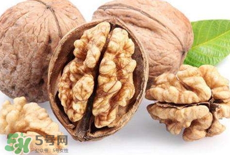 核桃與什么食物相克？核桃和什么一起吃有營(yíng)養(yǎng)？