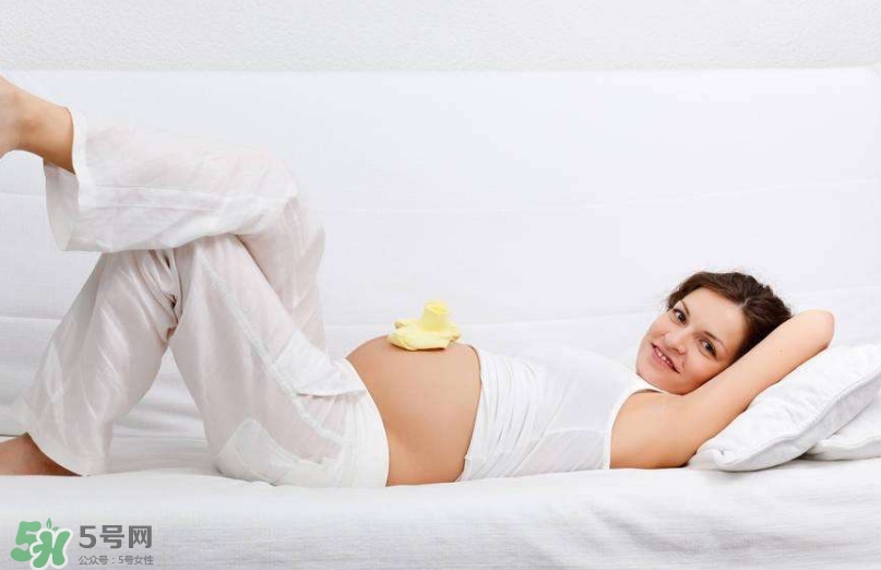 孕婦可以坐動車嗎？孕婦坐動車對胎兒有影響嗎？