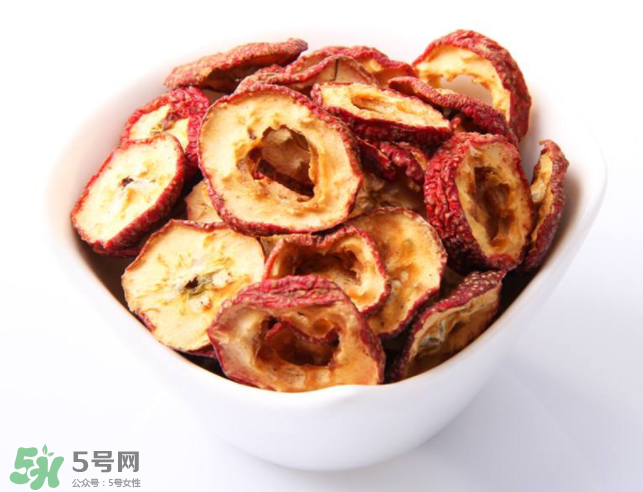 山楂要煲多長(zhǎng)時(shí)間最好？山楂要什么時(shí)候吃最好？