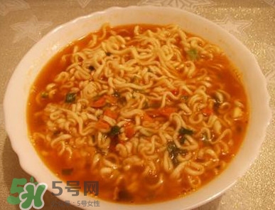 方便面致癌嗎？泡面有營養(yǎng)嗎