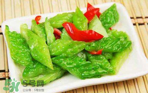 什么泡水喝能清熱降火？清熱降火吃什么？