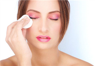 正確卸妝手法你做對了嗎？錯誤卸妝手法須知