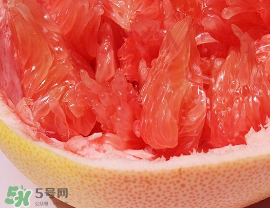 三紅蜜柚是哪里產(chǎn)的？三紅蜜柚什么時候上市？