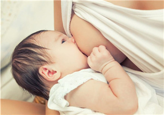 母乳寶寶幾個(gè)月添加輔食？母乳寶寶添加輔食的時(shí)間介紹