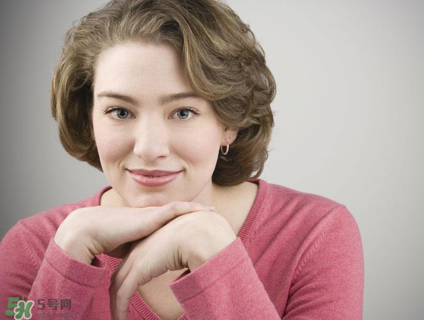 乳腺炎是乳腺增生嗎？乳腺炎和乳腺增生有什么區(qū)別？