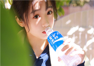 乳腺炎不能吃什么食物？乳腺炎不能吃哪些食物？