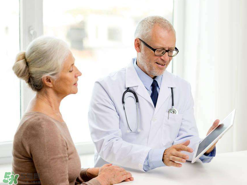 腦血栓是男左女右嗎？腦血栓是什么科室？