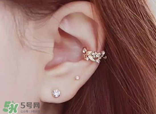 耳洞打什么位置好看？打耳洞痛不痛？