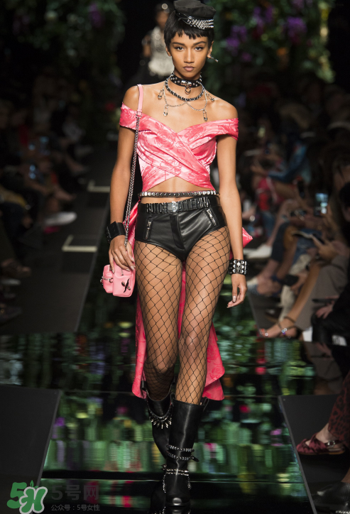 moschino2018春夏系列服裝怎么樣_好看嗎？