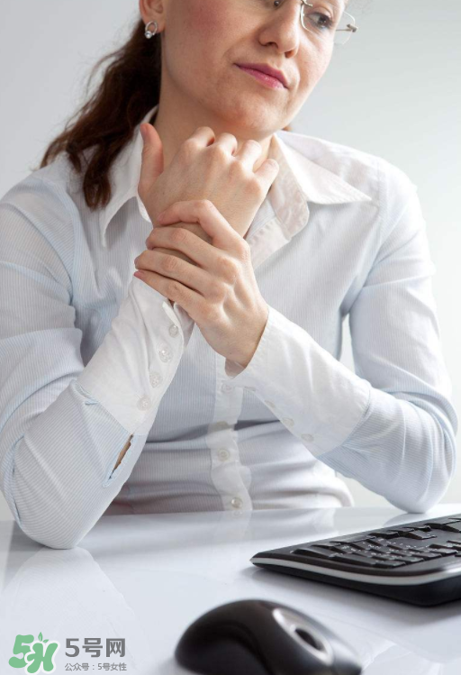 風濕要怎么調理？風濕要吃什么食物調養(yǎng)？