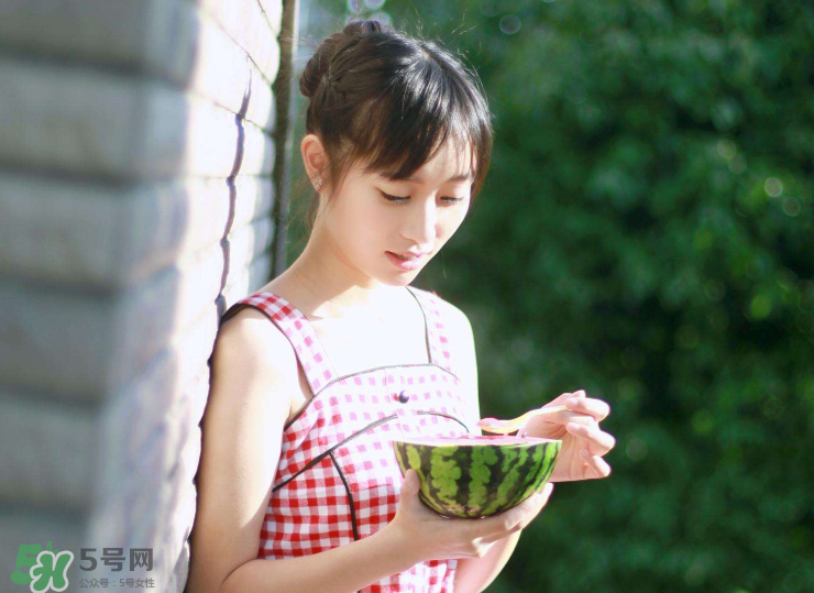 結(jié)膜炎眼睛腫了怎么辦？結(jié)膜炎眼睛紅幾天能好？