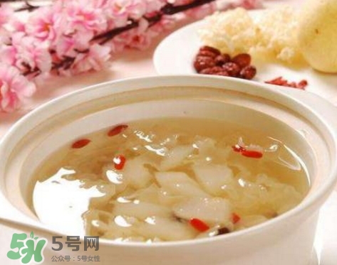 什么食物潤(rùn)肺止咳？潤(rùn)肺止咳湯的做法大全 