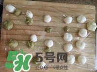 榴蓮冰皮月餅的做法？榴蓮冰皮月餅價格