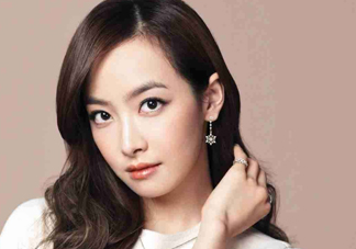 打耳洞發(fā)炎怎么辦？打耳洞多久可以隨便戴耳環(huán)