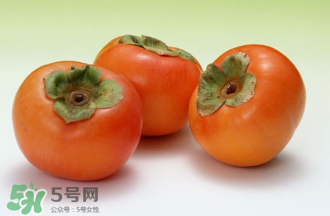 榴蓮和柿子能一起吃嗎？吃完榴蓮可以吃柿子嗎？