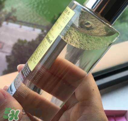 香邂格蕾古法凝光醋萃爽膚水怎么用？