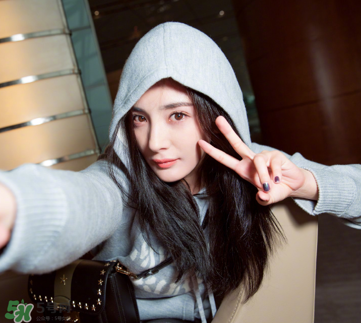 墊下巴會(huì)顯得臉小嗎？墊下巴會(huì)一直婆婆嘴嗎？