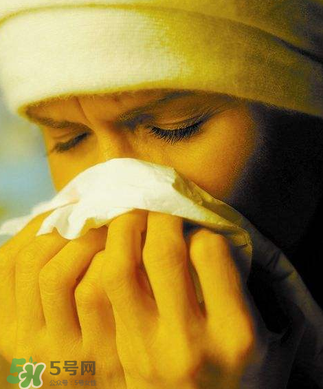 如何讓鑒別自己是怎樣的咳嗽？花生鴨蛋如何治咳嗽？