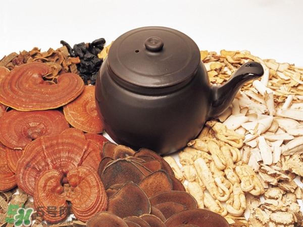 螺旋藻粉怎么吃？螺旋藻粉的功效與作用