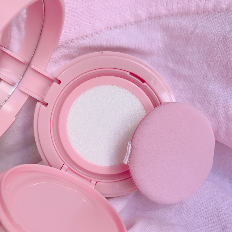 粉底液和cc霜哪個(gè)好用 粉底液和cc霜的區(qū)別 粉底液和cc霜哪個(gè)好用 粉底液和cc霜的區(qū)別