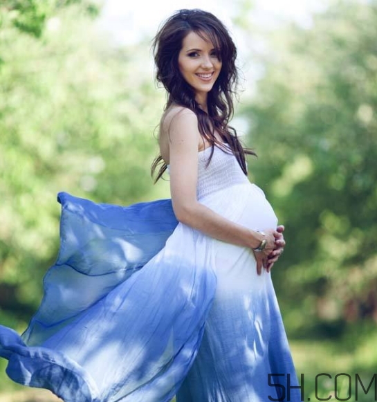 羊水過少能順產(chǎn)嗎？羊水過少的原因 