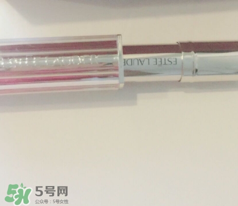 雅詩蘭黛戀愛唇膏怎么打開？雅詩蘭黛戀愛唇膏怎么用