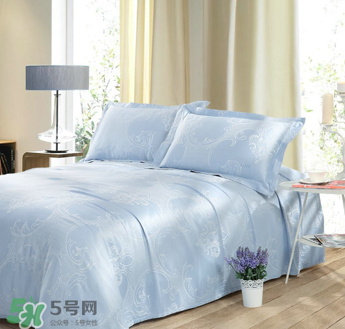 lovo家紡怎么樣？lovo和羅萊哪個(gè)質(zhì)量好？