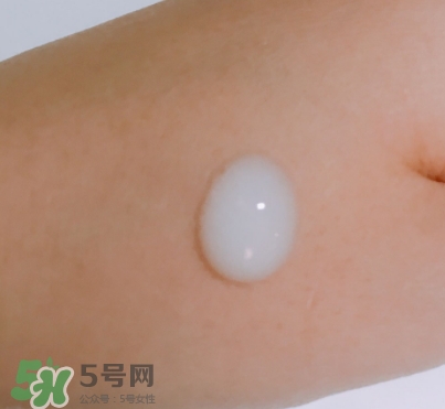 olay小臉精華怎么樣？olay玉蘭油臻粹系列小臉精華功效