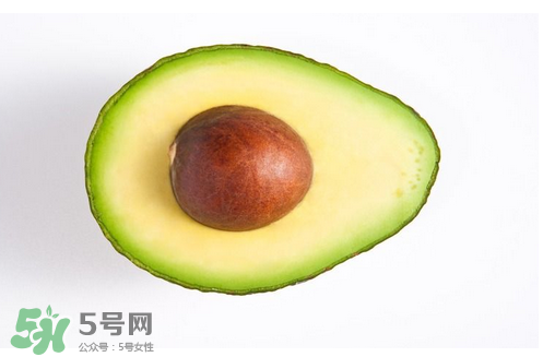 寶寶吃牛油果的好處？寶寶吃牛油果多少合適？