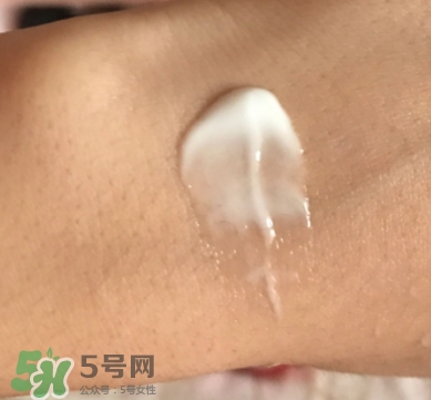 olay小臉?biāo)趺从?？olay新生塑顏臻粹面霜使用心得