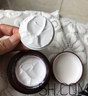 韓束水光素顏霜怎么樣？韓束素顏霜好用嗎？