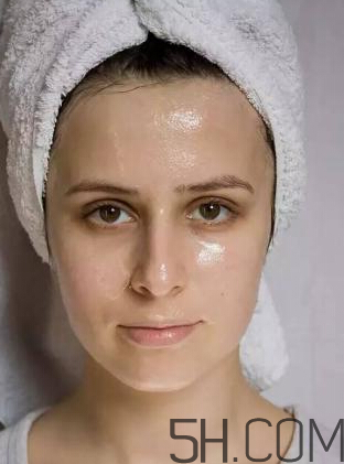 牛油果榨汁要加水嗎？糖尿病人吃牛油果的好處