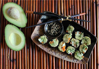 牛油果油和核桃油哪個(gè)好？牛油果和螃蟹能一起吃嗎？