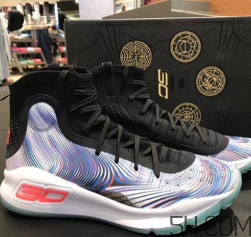 under armour curry 4庫里戰(zhàn)靴中國別注版實物什么樣？