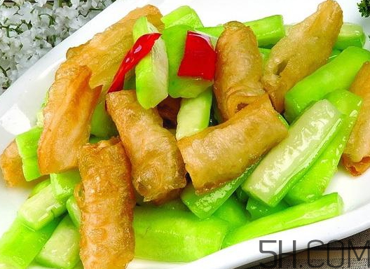 油條和什么炒好吃？油條可以炒什么菜？