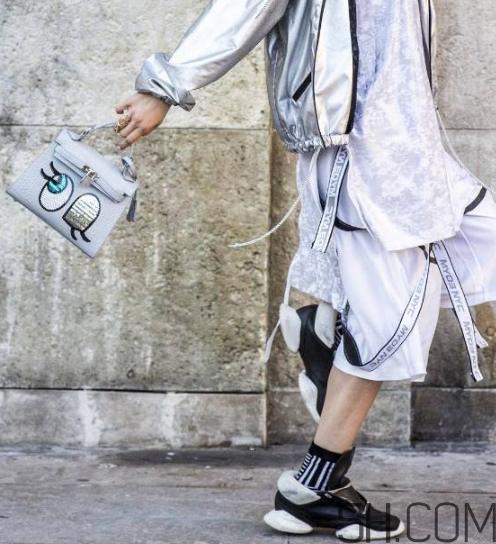 play nomore是什么牌子？play nomore包包多少錢？