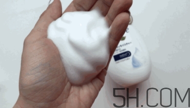 多芬潔面泡泡怎么樣？多芬潔面泡泡哪個(gè)顏色好？