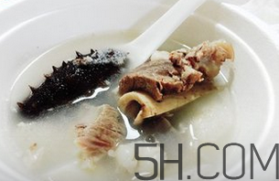 海參可以和排骨一起燉湯嗎？海參排骨湯怎么做？