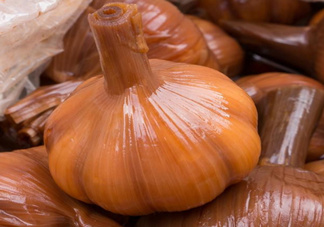 大蒜泡酒能釣魚嗎？大蒜泡酒釣魚的方法