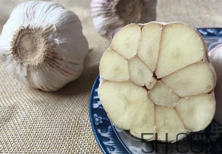 大蒜泡酒適合什么人喝？大蒜泡酒的禁忌人群