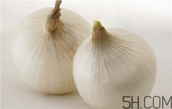 大蒜泡酒可以治腳氣嗎？治腳氣的方法有哪些？