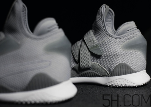 puma中秋系列月見節(jié)主題運動鞋多少錢_在哪買？