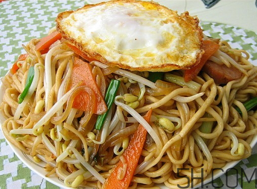 吃炒面會(huì)上火嗎？炒面吃多了好嗎？