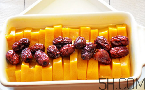 南瓜和桃子一起能長期吃嗎？吃南瓜皮膚變黃怎么辦？