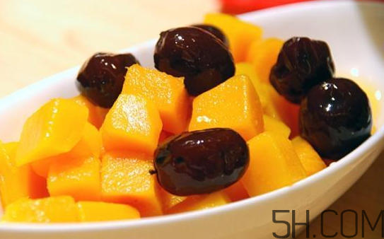 南瓜和桃子一起能長期吃嗎？吃南瓜皮膚變黃怎么辦？