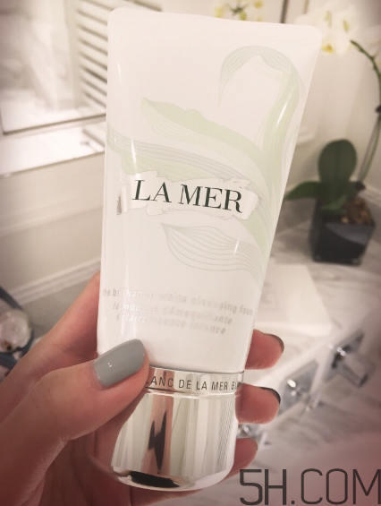 海藍(lán)之謎璀璨凈透潔面泡沫怎么樣？好用嗎？